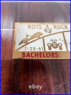 Vintage 1961 Bachelors Sports Car Club Rally Race Dash Emblem Badge Plate Plaque