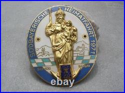 Vintage german ADAC BAVARIA SÜDBAYERN 1971 Heimatfahrt Car Club enamel Badge